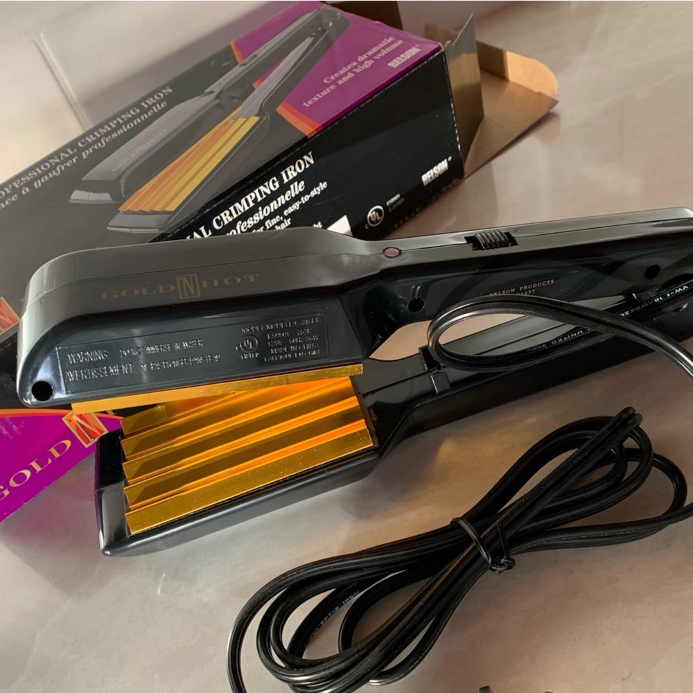 Hair crimper iron by Gold N Hot Belson. New in box with care book.